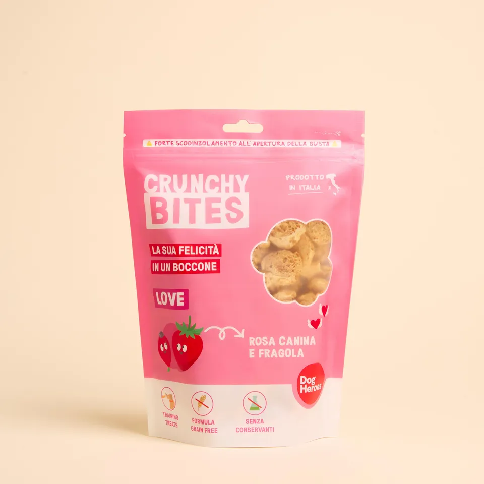 dog-heroes-crunchy-bites-love-friandise-chien-fraise-80g-vitamine-c image 1